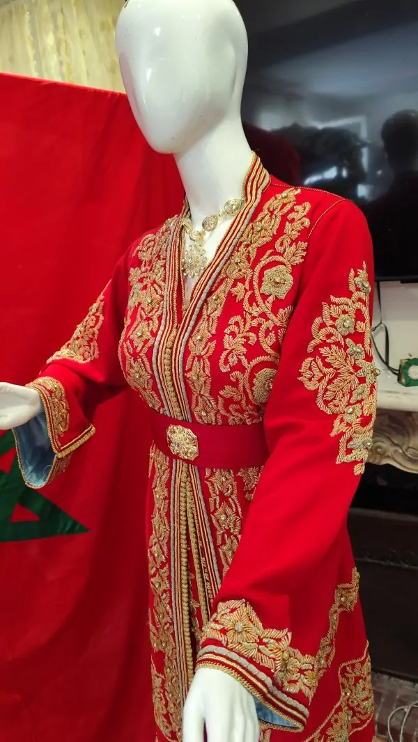 caftan marocain vip avec doublure — photo 5