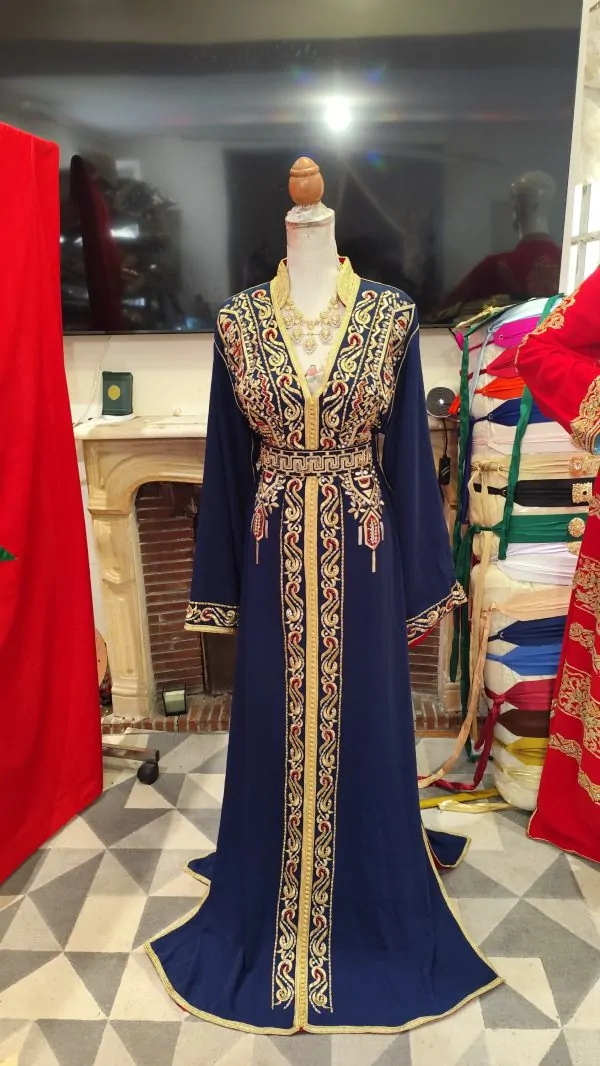caftan marocain d occasion doublé — photo 5