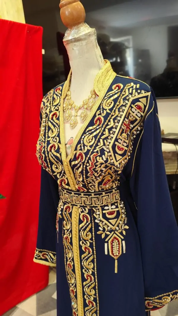 caftan marocain d occasion doublé — photo 10