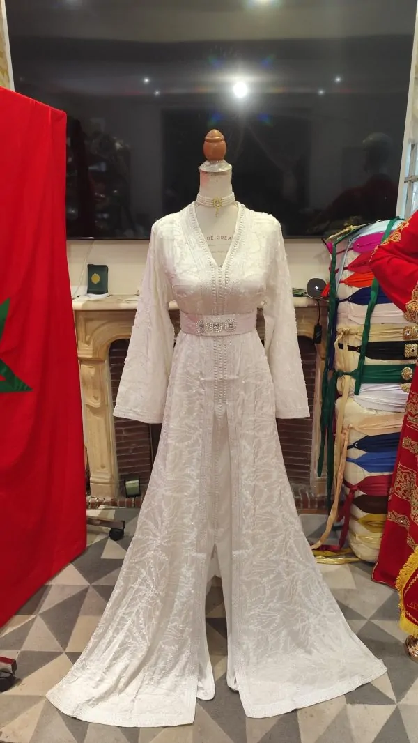 Caftano marocchino nuovo con cintura — photo 9