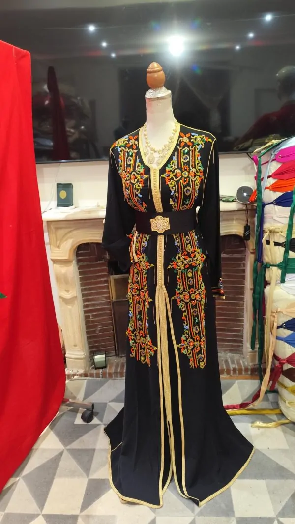 caftan marocain d occasion — photo 4
