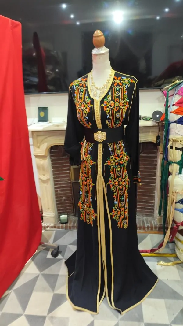 caftan marocain d occasion — photo 8