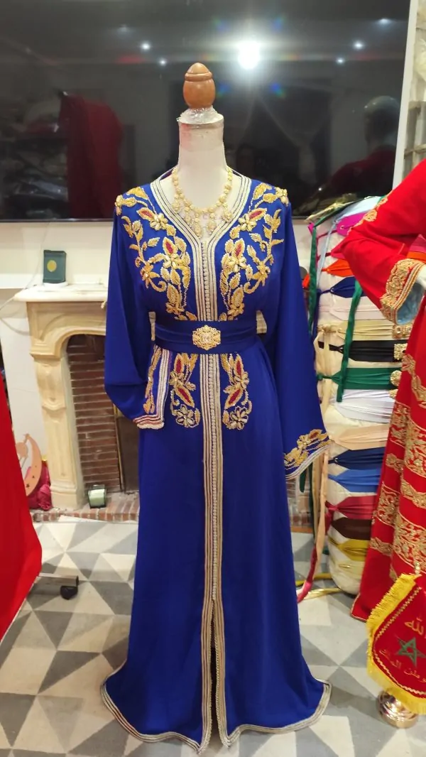 caftan marocain d occasion doublé — photo 10