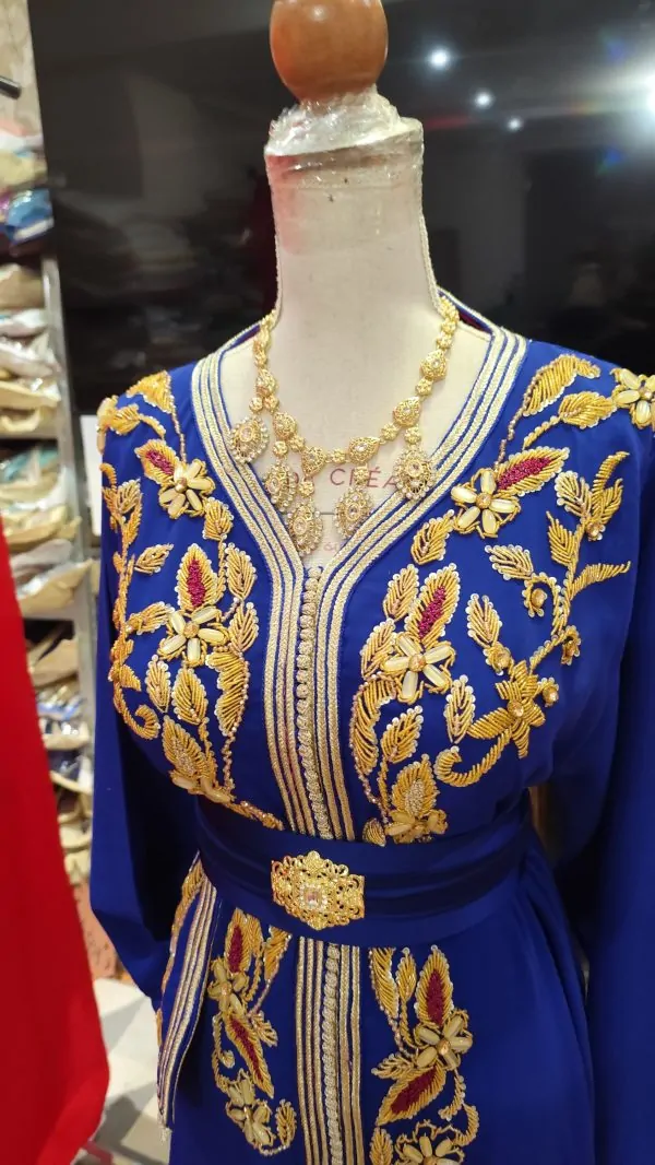 caftan marocain d occasion doublé — photo 3