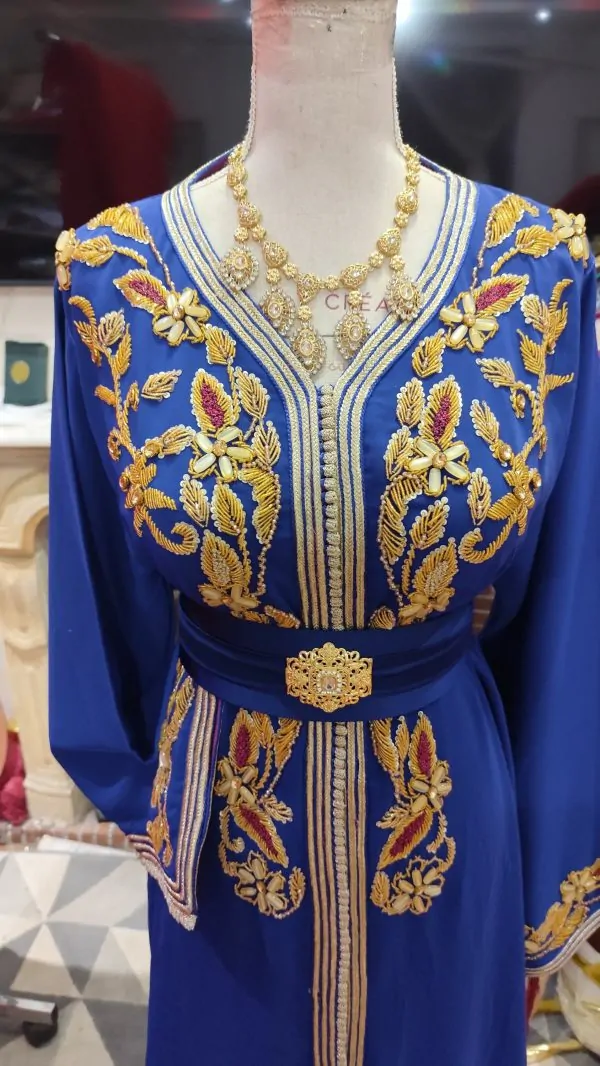 caftan marocain d occasion doublé — photo 2