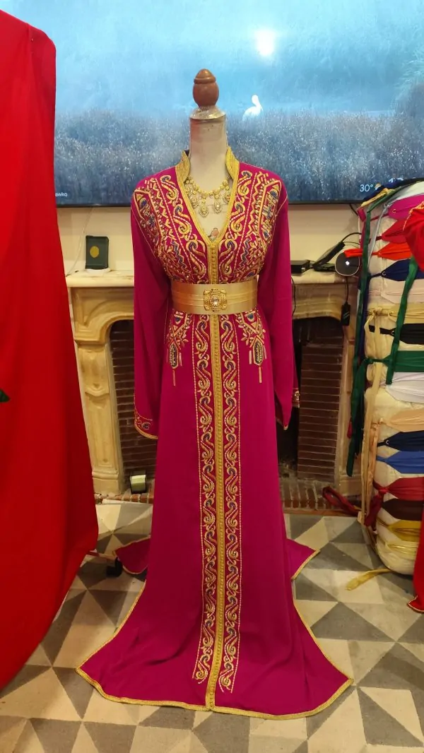 caftan marocain d occasion avec ceinture — photo 9