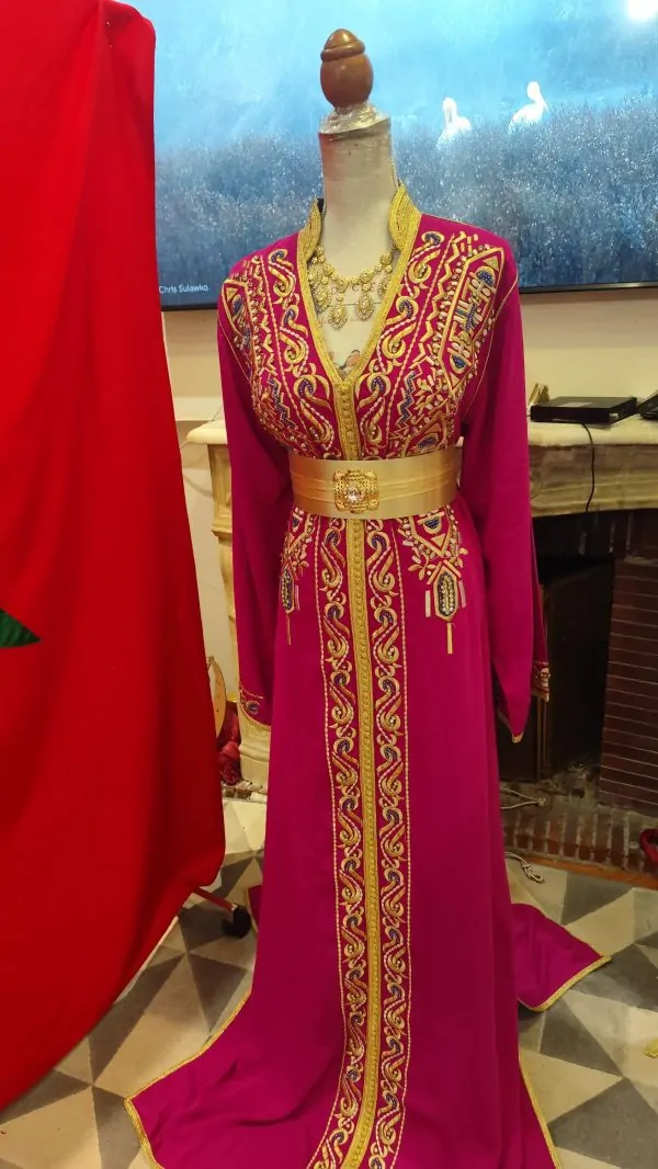 caftan marocain d occasion avec ceinture — photo 11