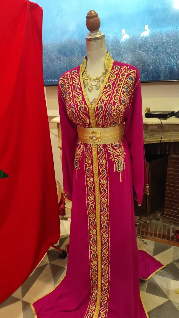 caftan marocain d occasion avec ceinture — photo 4
