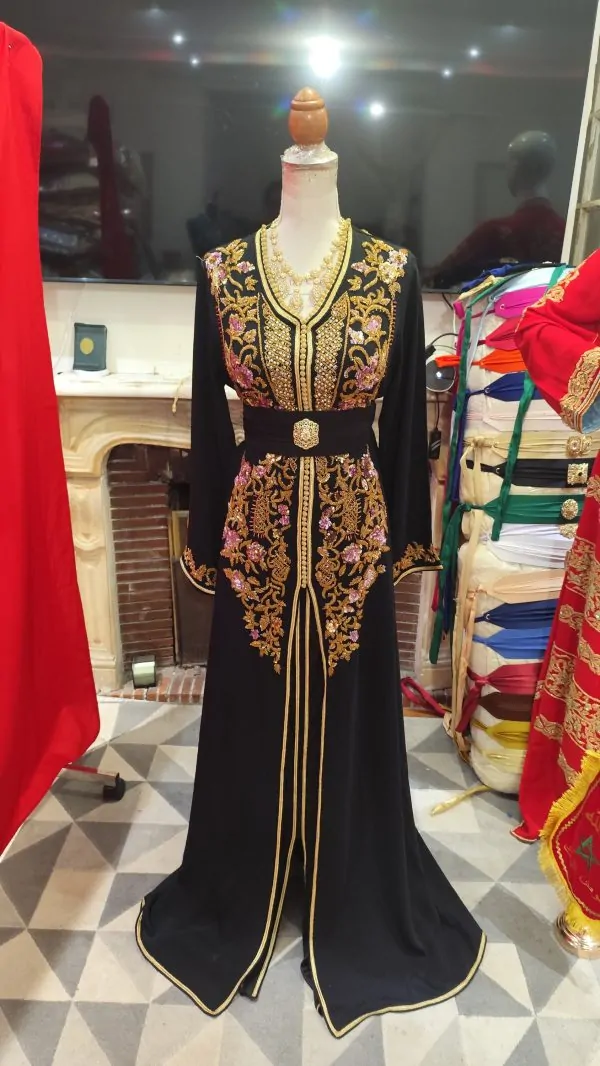 caftan marocain d occasion — photo 3