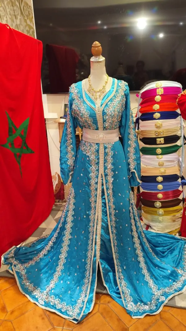 caftan marocain d occasion — photo 7