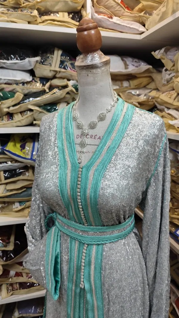 caftan marocain d occasion grande taille 70cm avec ceinture — photo 6
