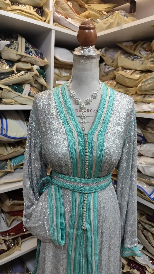 caftan marocain d occasion grande taille 70cm avec ceinture — photo 8