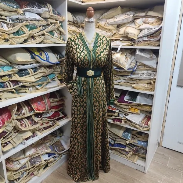 Gebrauchter marokkanischer Kaftan — photo 13