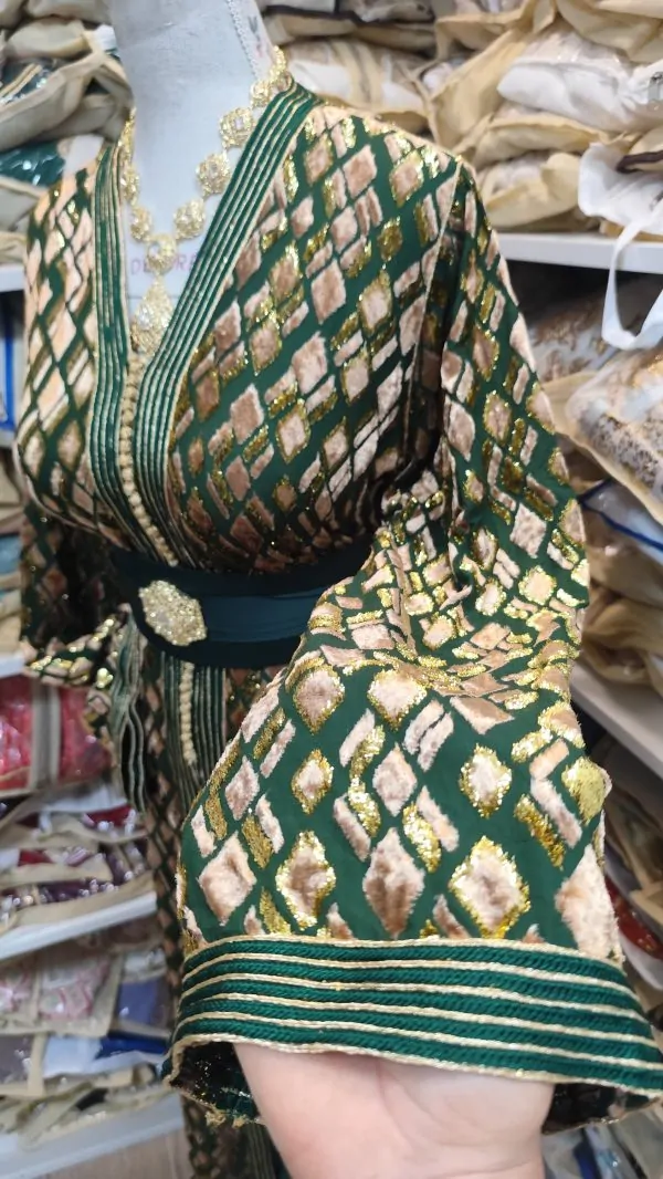 Gebrauchter marokkanischer Kaftan — photo 10
