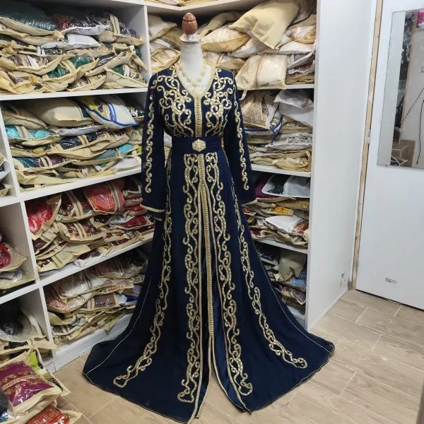 2 caftan marocain d occasion — photo 10