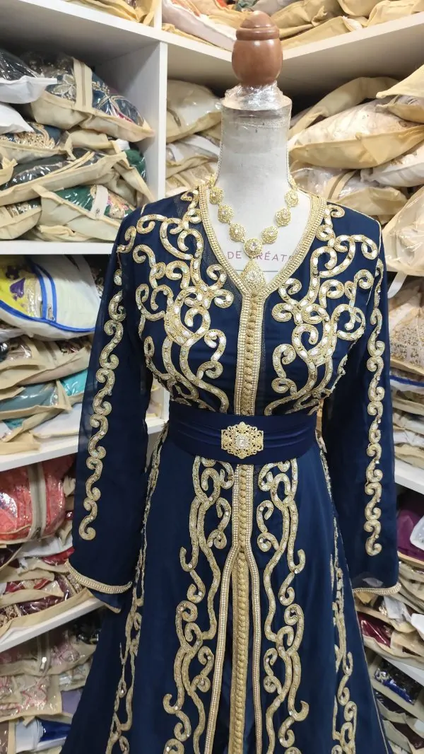2 caftan marocain d occasion — photo 5