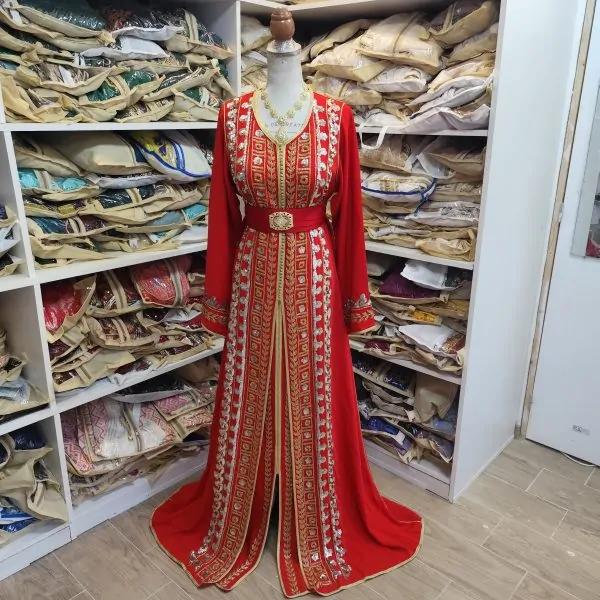 Gebrauchter marokkanischer Kaftan — photo 12