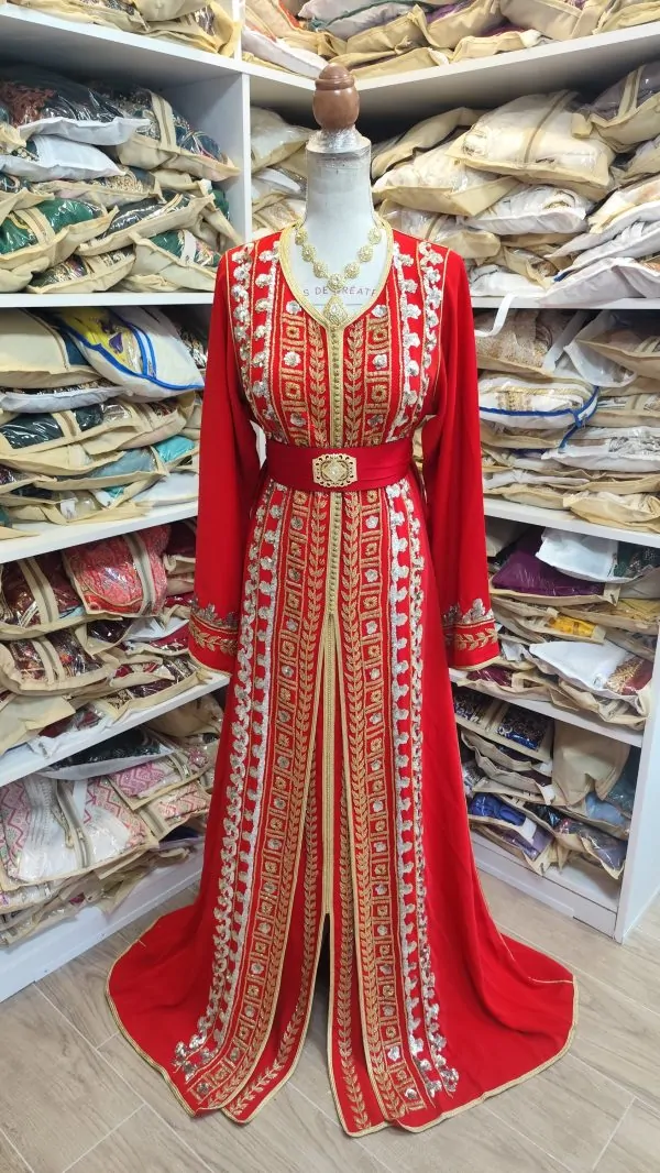 Gebrauchter marokkanischer Kaftan — photo 2