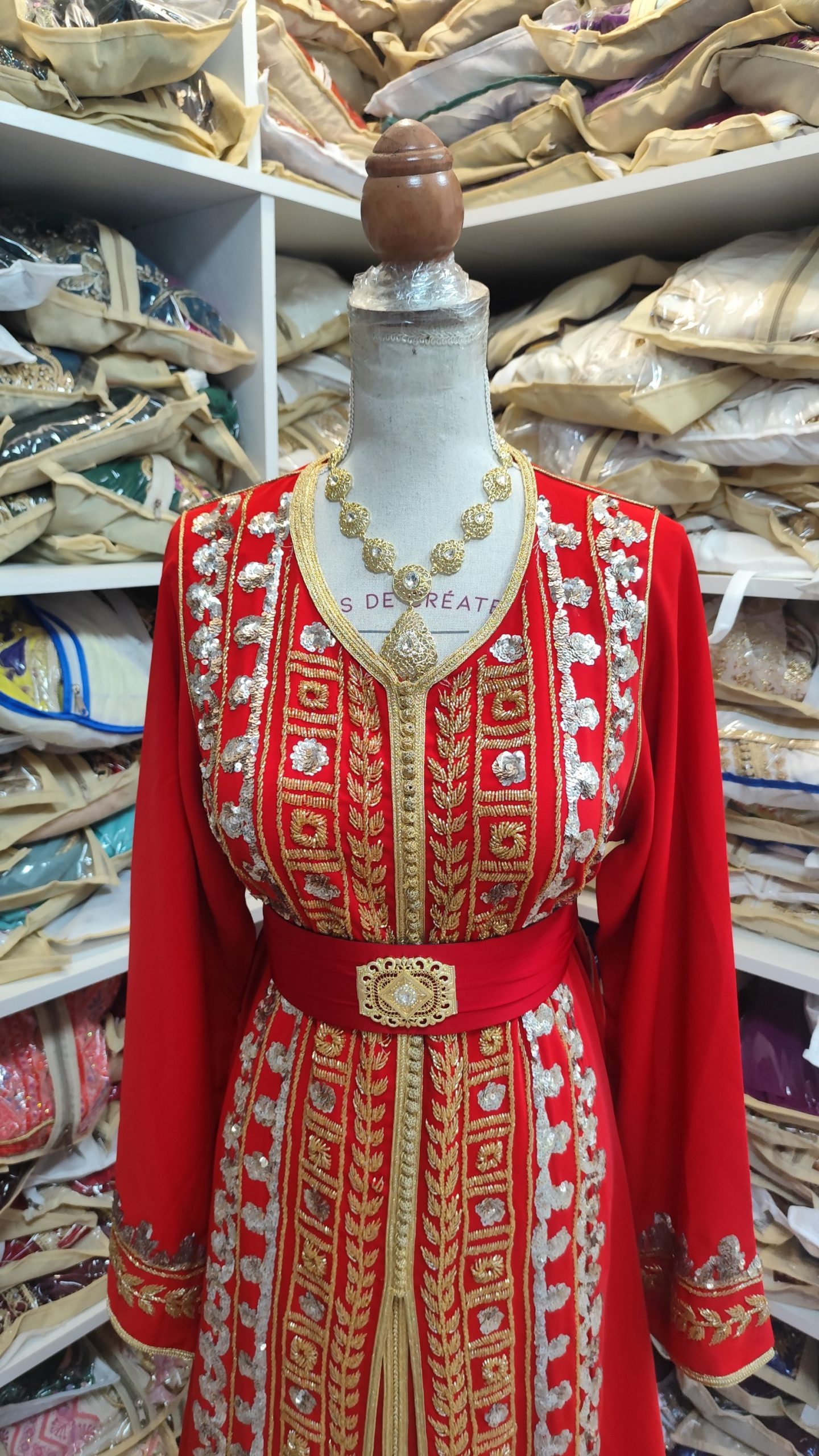 caftan marocain d occasion – Image 11
