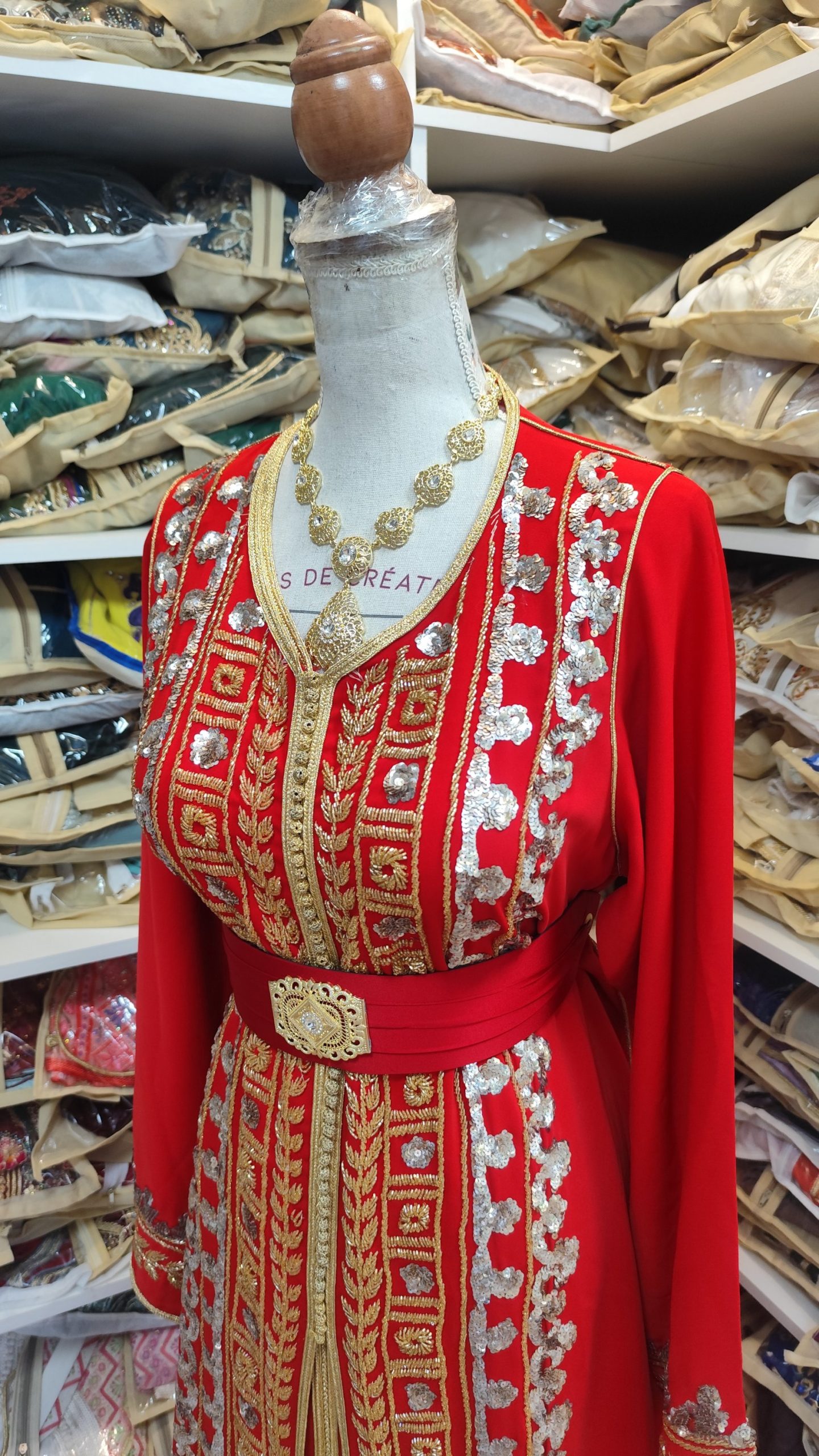 caftan marocain d occasion – Image 4