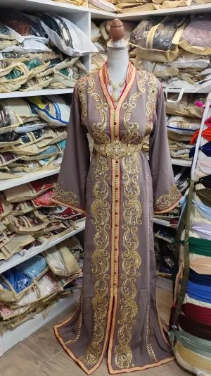 Neuer gefütterter marokkanischer Kaftan