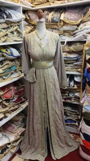 Gebrauchter marokkanischer Kaftan