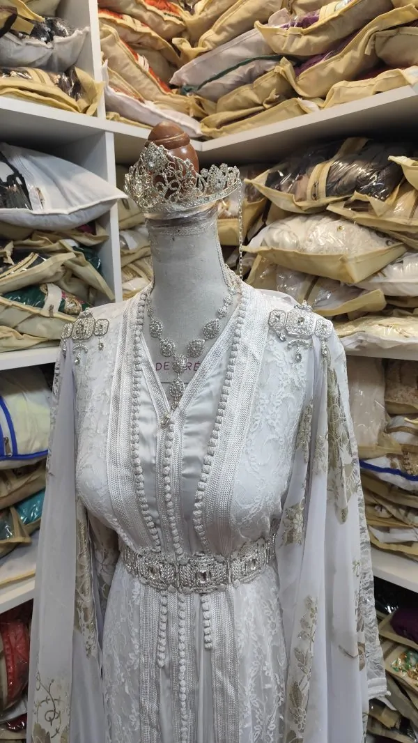tenue complète — photo 6