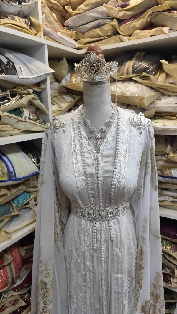 tenue complète — photo 8
