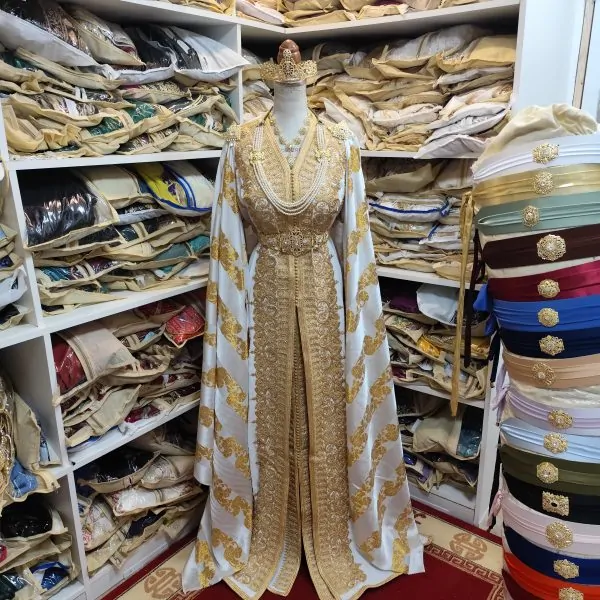 tenue complète