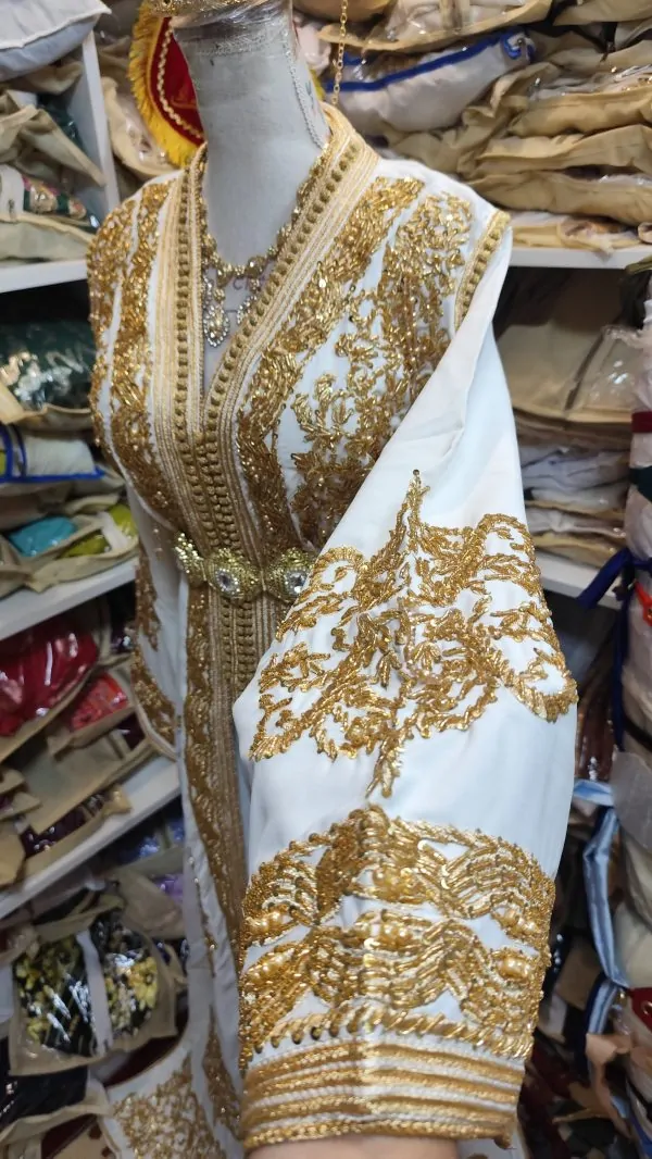 Neuer gefütterter marokkanischer Kaftan — photo 6