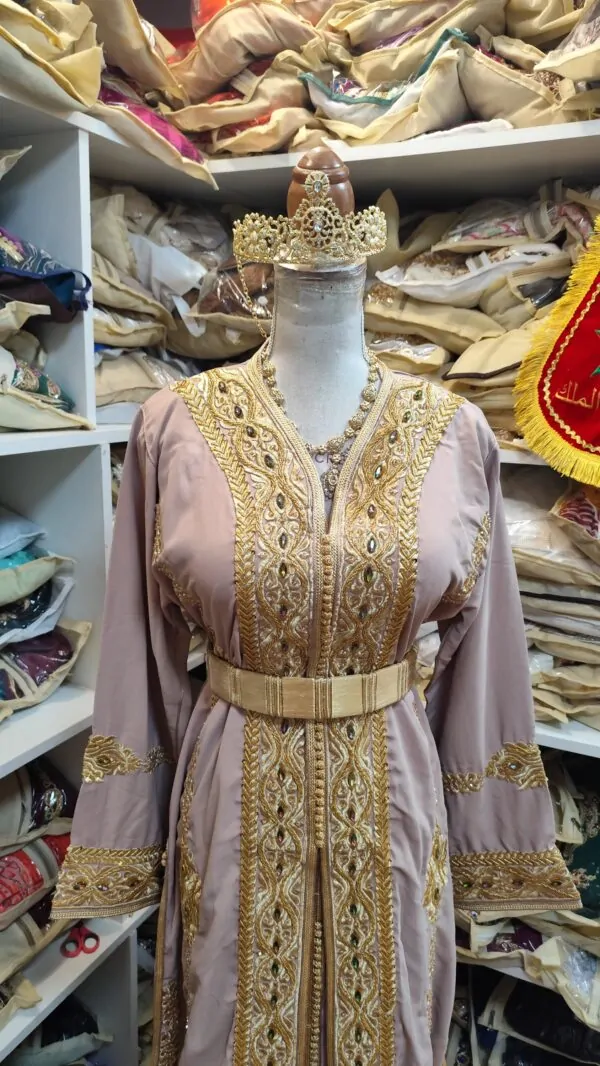 Neuer marokkanischer Kaftan — photo 9