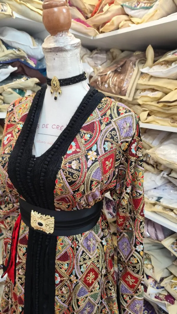 Second-hand lined Moroccan caftan — photo 4