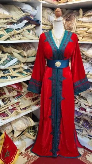 caftan marocain quasi neuf