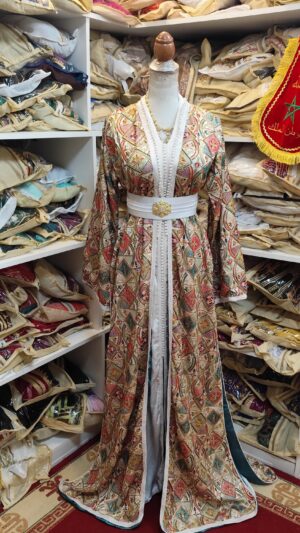 Caftan marocain d'occasion crème doublé — taille 40-42