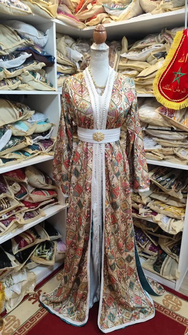 Caftan marocain d'occasion crème doublé — taille 40-42 — photo 10