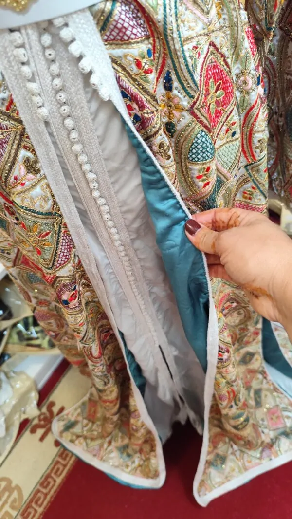Caftan marocain d'occasion crème doublé — taille 40-42 — photo 5