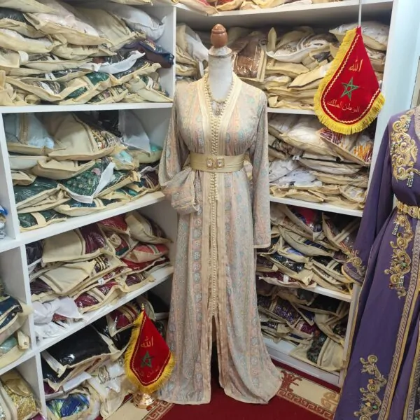 caftan marocain d occasion — photo 10