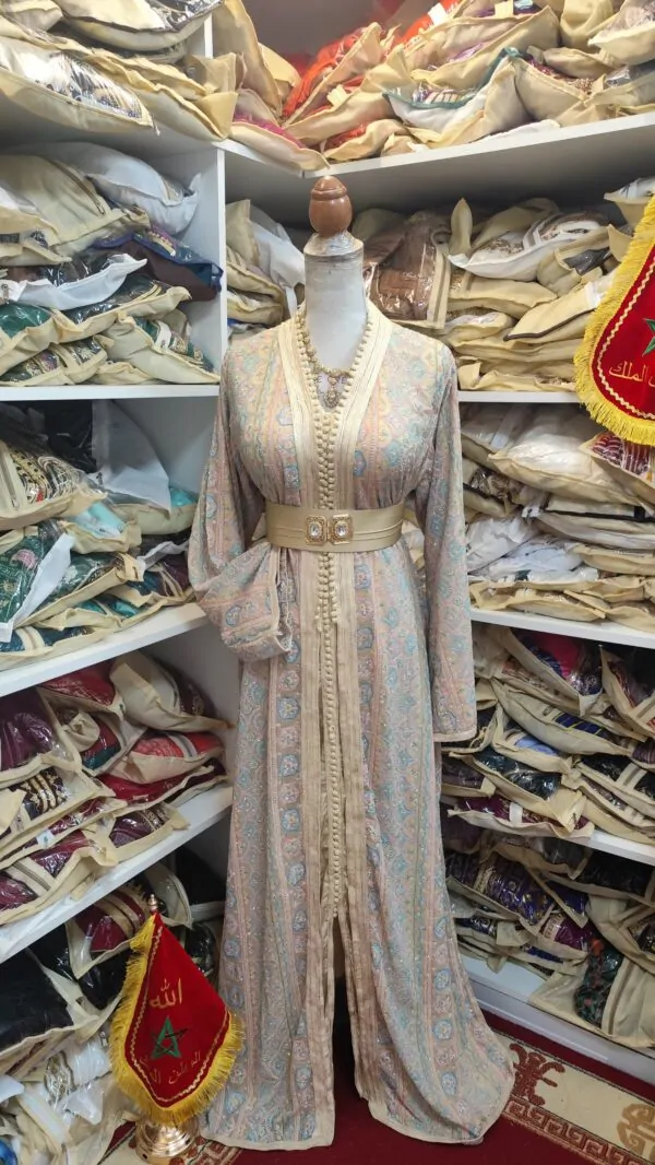 caftan marocain d occasion — photo 12