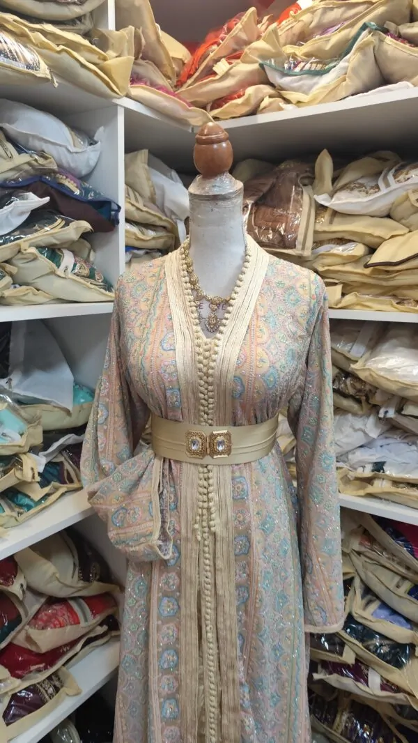 caftan marocain d occasion — photo 8