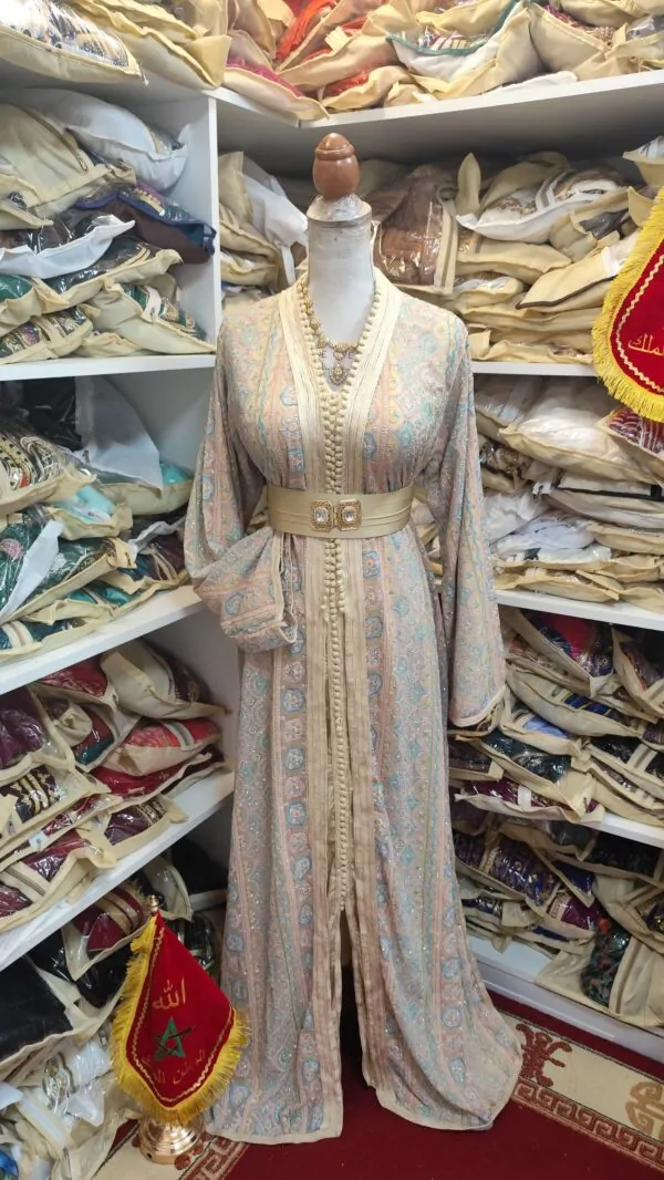 caftan marocain d occasion — photo 13