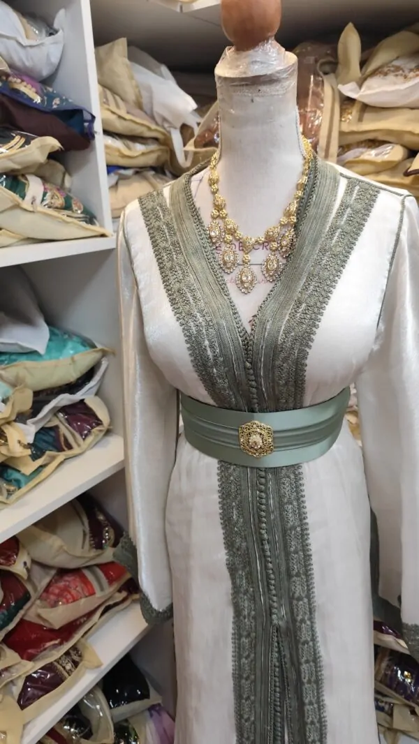 Second-hand Moroccan caftan — photo 5