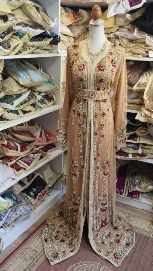 caftan marocain neuf avec ceinture