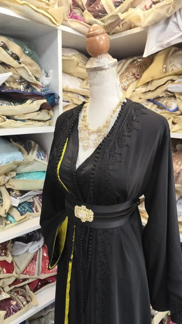 Second-hand lined Moroccan caftan — photo 9