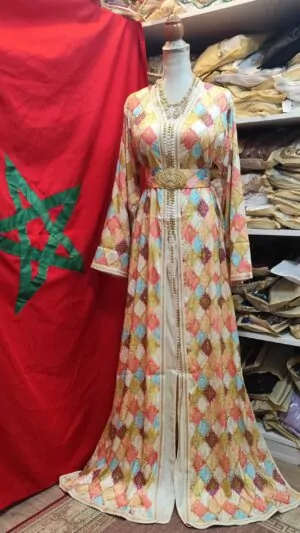 caftan marocain neuf avec ceinture