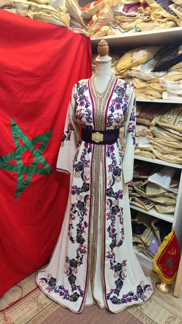 caftan marocain d occasion — photo 2