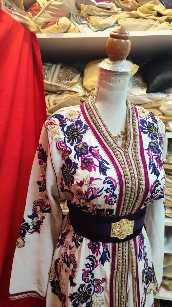 caftan marocain d occasion — photo 7