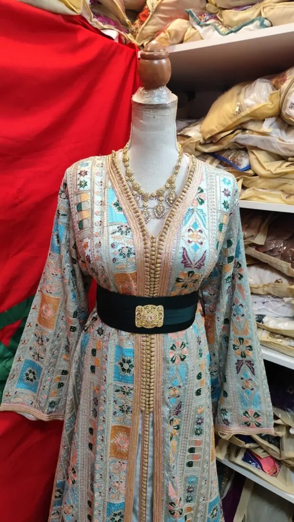 caftan marocain d occasion — photo 6
