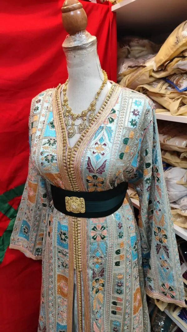 caftan marocain d occasion — photo 3
