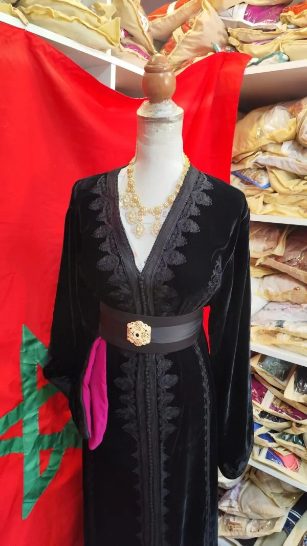 caftan marocain d occasion grande taille 66cm — photo 9