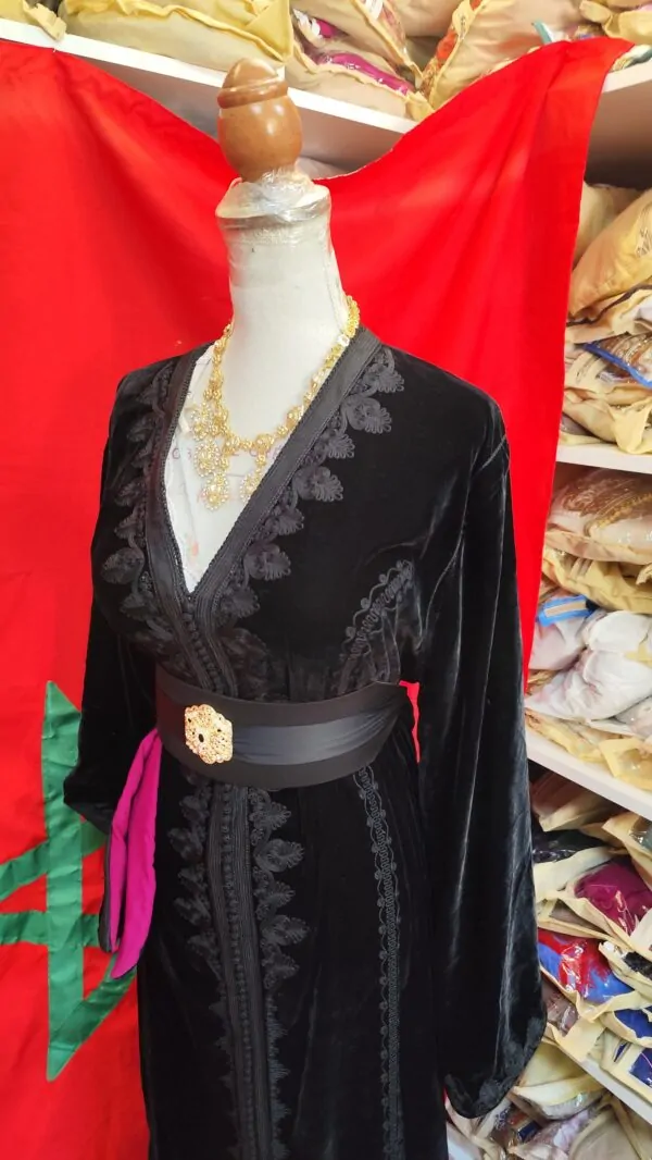 caftan marocain d occasion grande taille 66cm — photo 2
